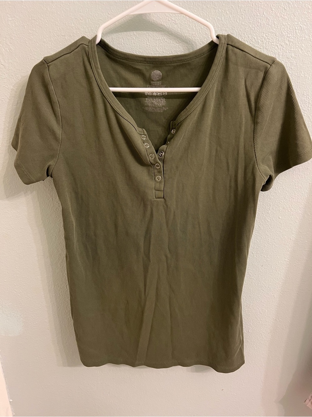 Kindred Bravely Olive Green Short Sleeve Nursing Maternity Henley Top